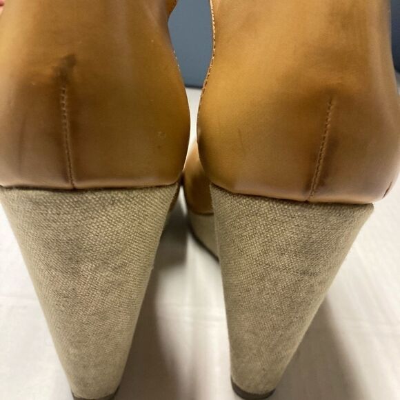 UNLISTED by Kenneth Cole women’s Shoes size 8 1/2M - Picture 2 of 12